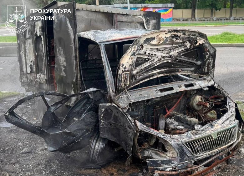 Атака дрона на авто хлібокомбінату