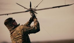 Нацгвардия уничтожает технику врага