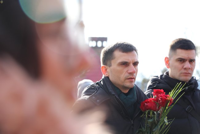 Память Героїв Небесної Сотні вшанували у Львові 05