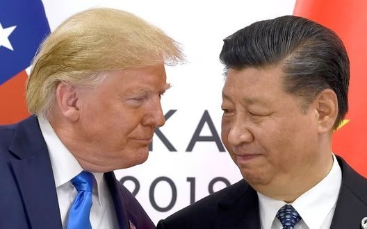 Трамп їде до Китаю: про що говоритиме із Сі