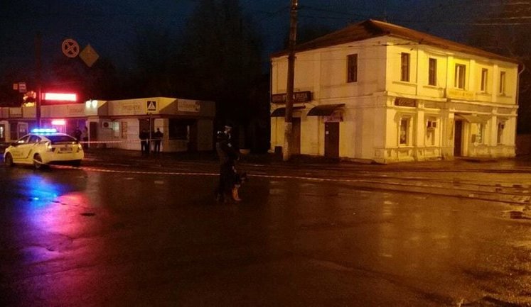 В захваченном отделении "Укрпочты" в Харькове находится 11 человек, в т.ч. двое детей