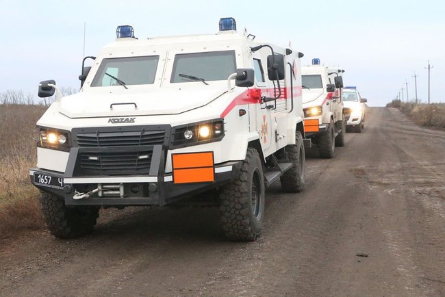 Mine clearance starts in Bohdanivka and Petrivske in Donetsk region 05