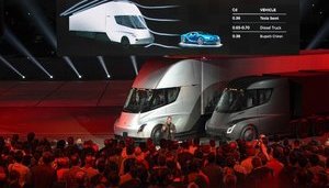 Tesla представила электрогрузовик и спорткар. ФОТО