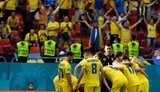 "Путин - х#йло!" - украинские фанаты поют песню о главе РФ во время матча Евро-2020 Украина-Швеция на стадионе в Глазго. ВИДЕО