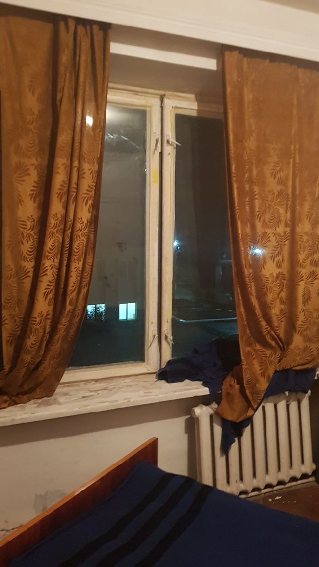 COVID-19 У ЗСУ: Після того, як зник нюх, я тиждень жив у казармі та вибивав машину, щоб здати тест. Вже з позитивним результатом мене ізолювали у холодне приміщення 03 COVID-19 У ЗСУ: Після того, як зник нюх, я тиждень жив у казармі та вибивав машину, щоб здати тест. Вже з позитивним результатом мене ізолювали у холодне приміщення 03