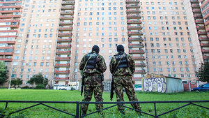 ФСБ провела в жилом доме Санкт-Петербурга карательную операцию против ополченцев Кабардино-Балкарии. ФОТОрепортаж+ВИДЕО