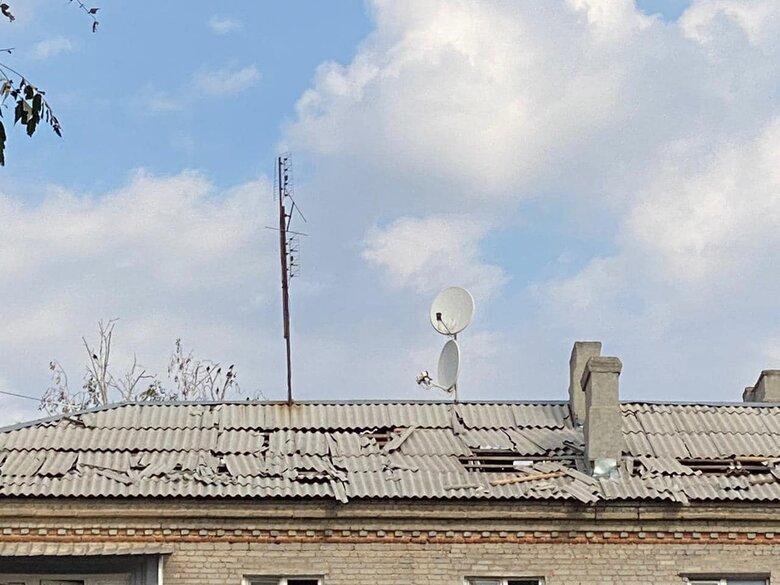 Удар по Кременчугу: повреждены дома, 32 человека пострадали 04