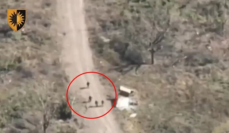 Артиллерия ВСУ уничтожает российских оккупантов в Клищиевке. ВИДЕО