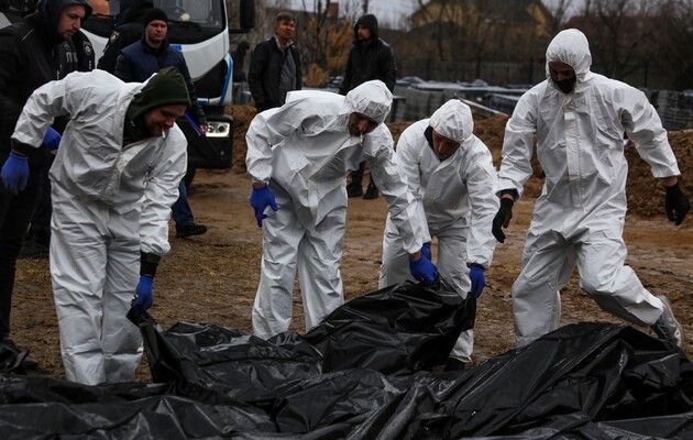 Христина Подиряко: Коли сім’я переходила дорогу, заїхав танк. Чоловіка, в якого поцілив снаряд, розірвало, а жінка з дитиною згоріли заживо 03