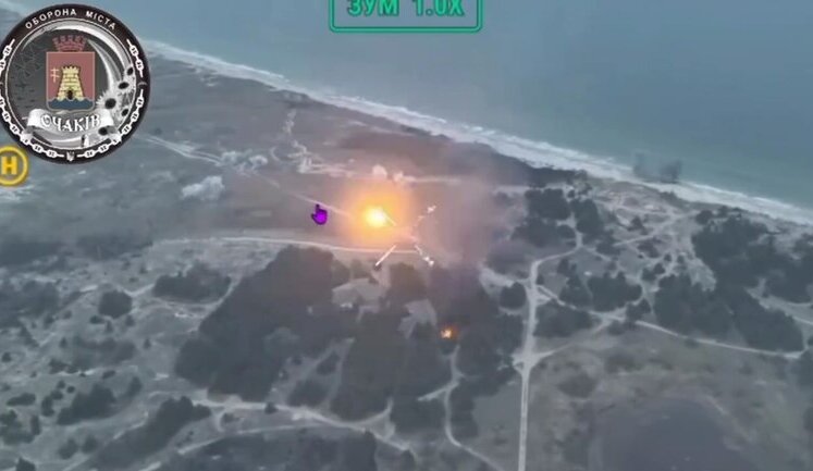 Ukrainian defence forces destroyed the occupiers’ equipment and manpower on the Kinburn Spit. VIDEO