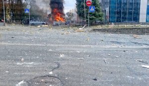 Рашисти вдарили по парковці в Києві: четверо загиблих, серед постраждалих дитина. ВІДЕО+ФОТО