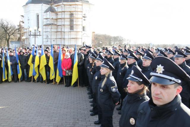 чернигов полиция присяга патрульная патрульные