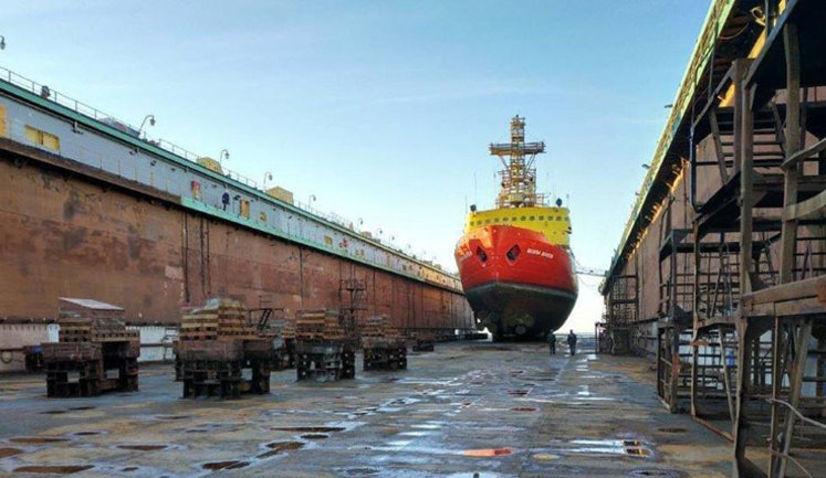 Єдиний український криголам "Капітан Білоусов" ремонтують перед льодовою кампанією на Азові, - АМПУ. ФОТОрепортаж