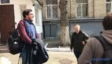 Полиция отпустила активиста Овчаренко, который раздавал листовки про Зеленского на Майдане. ВИДЕО