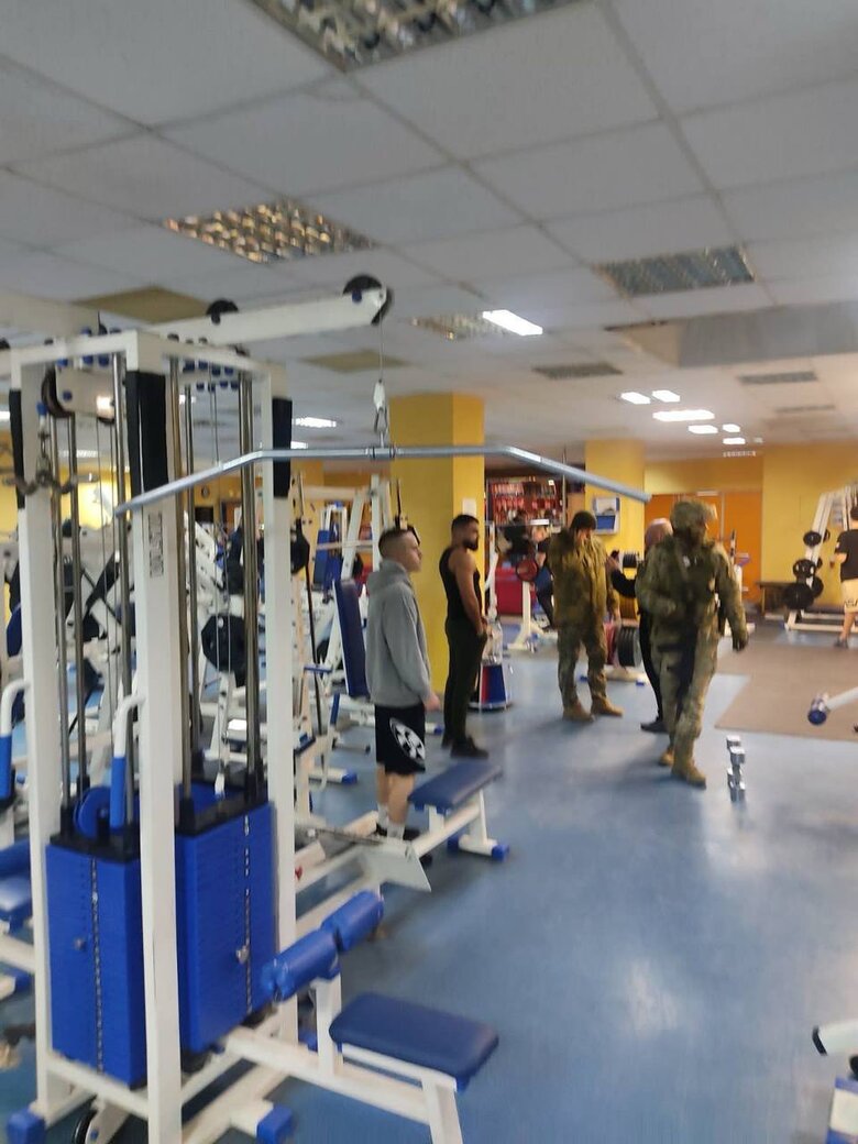 Employees of Military Recruitment Centre visited gym in Uzhhorod 01