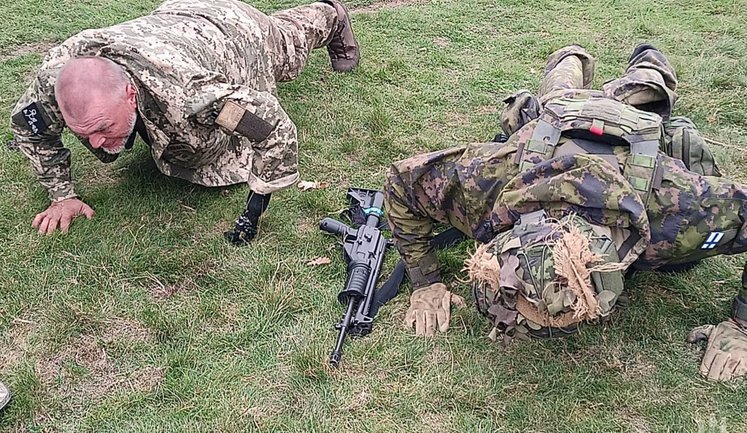 Сержант "Дикого поля", потерявший руку на фронте, участвует в учениях Operation Interflex в Великобритании. ФОТОРЕПОРТАЖ