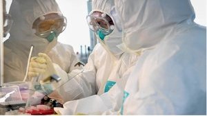 Клиническая картина радикально изменилась. Все непредсказуемо: врач-инфекционист Голубовская назвала главные признаки новых штаммов COVID-19