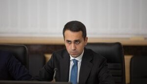 Італія надасть Україні 2 млн євро та обладнання для розмінування територій, - міністр Ді Майо