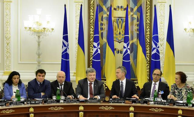 Один день генсека НАТО Столтенберга в Києві 08
