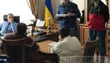 У якій справі судді до Холодницького в гості ходили