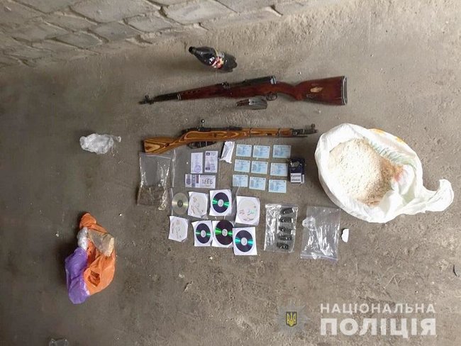 Правоохранители разоблачили преступную группировку, занимавшуюся контрабандой и сбытом наркотиков в Украине и сопредельных странах 03