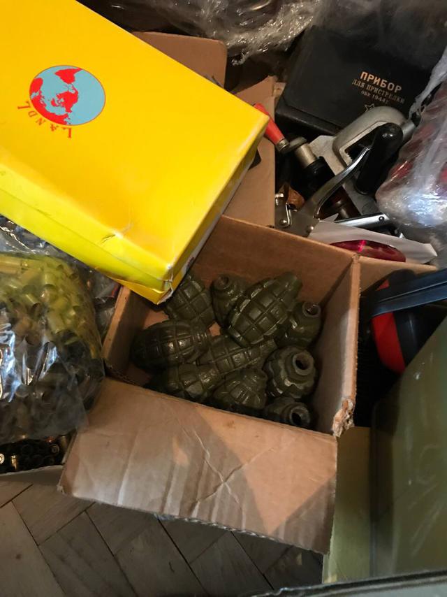 СБУ ліквідувала мережу зі збуту вогнепальної зброї 02