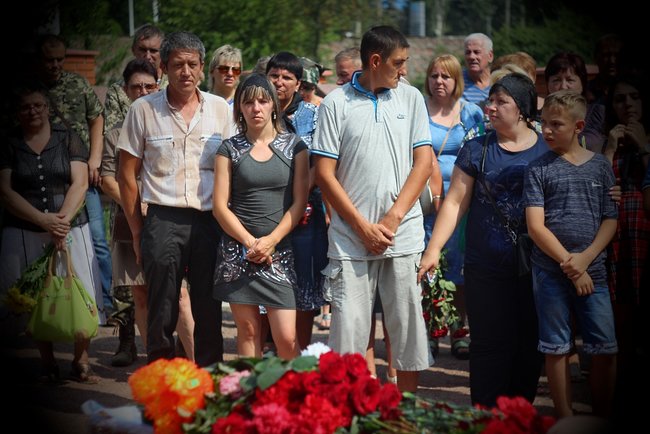 С воином 28-й ОМБр Михаилом Яровым простились в Кропивницком 06 С воином 28-й ОМБр Михаилом Яровым простились в Кропивницком 06