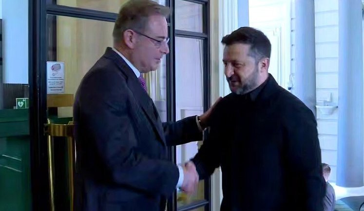 Zelenskyy and De Wever discussed new aid package for Ukraine, contribution to PURL programme and schedule for F-16 deliveries. VIDEO