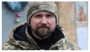 "Жити під обстрілами, спати на землі, їсти, що дадуть, - це не так вже й складно, якщо розумієш, навіщо це робиш", - священик Тарас Коцюба