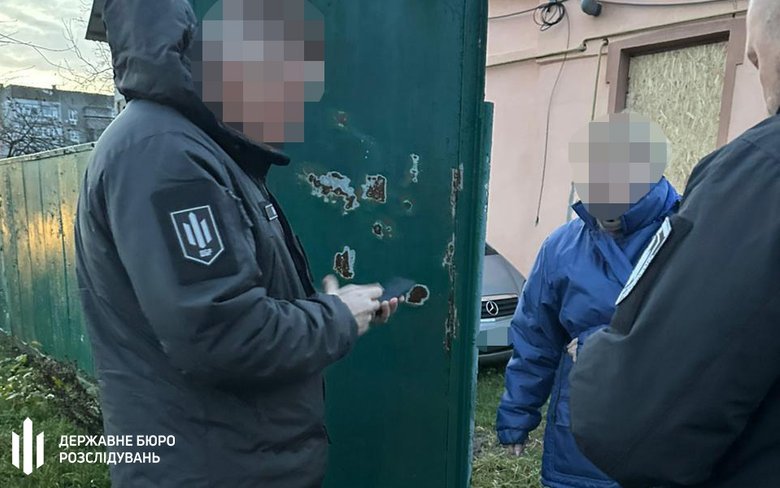 Незаконні виплати у в/ч з Київщини