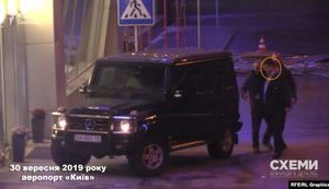 Хорошковський прилітав в Україну разом з російським банкіром Порохняком, - "Схеми". ВІДЕО+ФОТОрепортаж