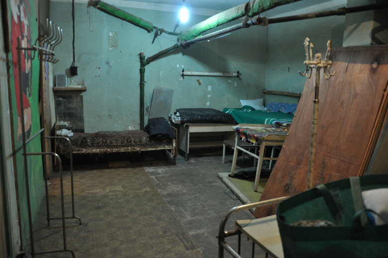Consequences of shelling in Desnyansky district of Kyiv 20