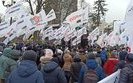 "Знищення мікробізнесу - причина міграції" і "Дайте працювати просто": ФОПы пикетировали Раду с требованием сохранения "упрощенки". ВИДЕО+ФОТОрепортаж