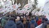 "Знищення мікробізнесу - причина міграції" і "Дайте працювати просто": ФОПы пикетировали Раду с требованием сохранения "упрощенки". ВИДЕО+ФОТОрепортаж