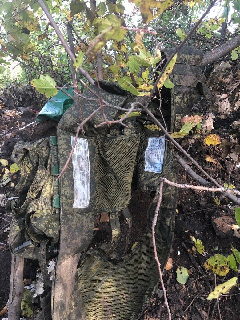 Ілля Березенко: Доходило до жестяка: вагнерівець доповзає до загиблого побратима і використовує його як щит – підштовхує й просувається до наших позицій 05
