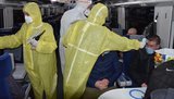 Санитарный осмотр, быстрый тест и 14 дней самоизоляции: Минздрав принял постановление о правилах для прибывших из-за рубежа