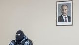 ОВД в Москве, куда доставляют задержанных возле суда по делу Навального. ФОТО ДНЯ