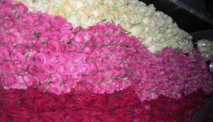 Квіти з ароматом тіньового імпорту: Про кейс троянд, контрабанду та мільйонні втрати бюджету