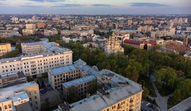 Харків під ранковим обстрілом: є влучання та постраждалі