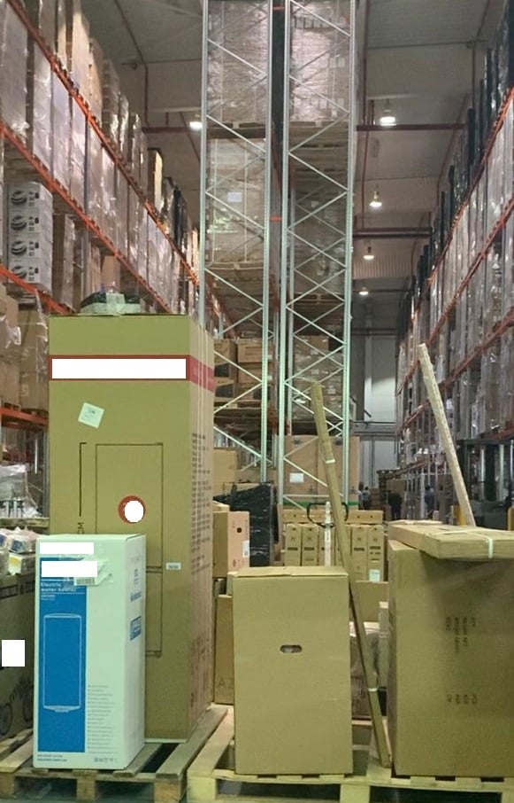 ДФС під керівництвом Офісу Генпрокурора провела мега-обшук у мережі АЛЛО: вилучено товару на 6 млн доларів, - журналіст 02