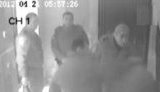 Сотрудники милиции жестоко избивают посетителей кафе во Львове. ВИДЕО камер наблюдения