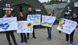 зустріч евакуйованих з Олешків