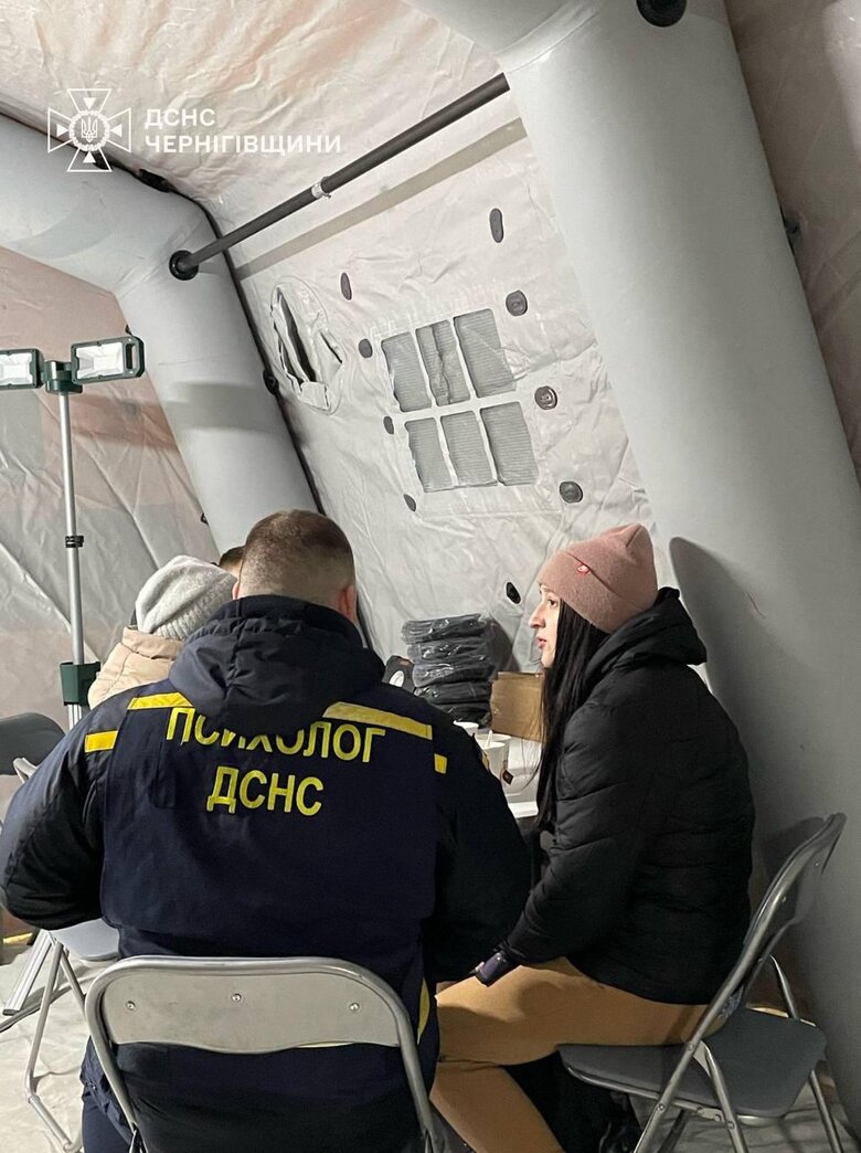 Strike on a five-storey building in Chernihiv 15.03