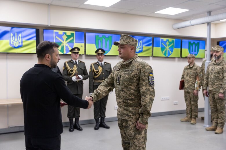 Зеленський нагородив тероборонівці