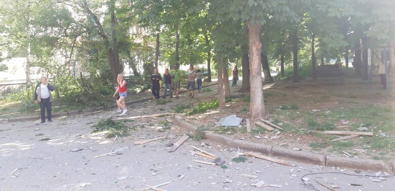 Окупанти обстріляли Нікополь та район: є постраждалий 03