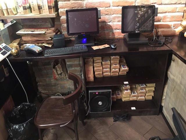 Полиция пресекла во Львове незаконное использование известной торговой марки 04