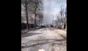 "Это кадыровцы ..банные! Как пришли, так на тот свет и ушли!": знищення колони російських окупантів в Бучі. ВIДЕО