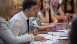 Зеленский встретился с семьями захваченных Россией военных моряков