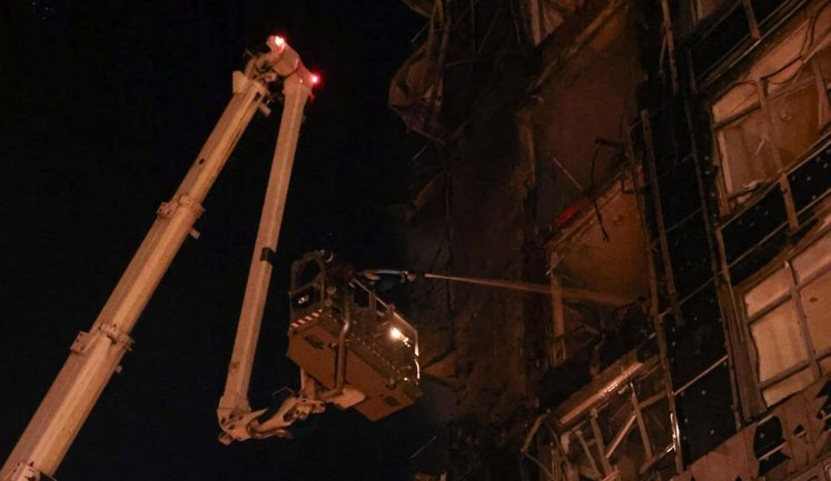 Non-residential building destroyed in Russian attack on Sviatoshynskyi district: 4 killed, at least three injured