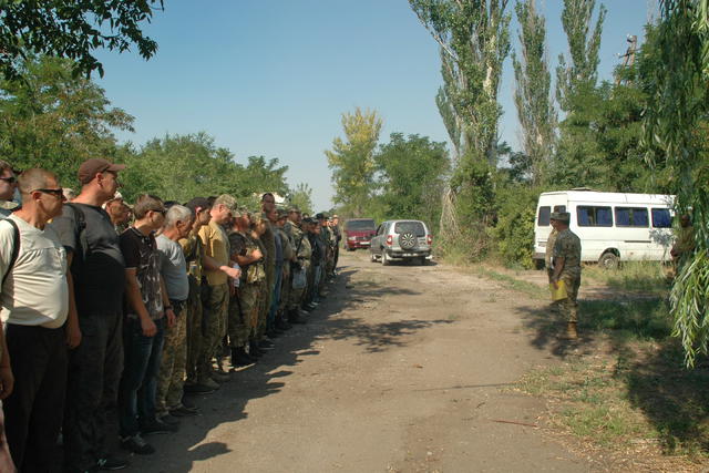 Donetsk region residents trained for territorial defense 01 Donetsk region residents trained for territorial defense 01